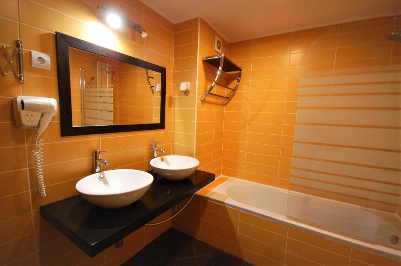 T0 Estudio Leziria - Swimming Pool - By Bedzy Vilamoura Bagian luar foto
